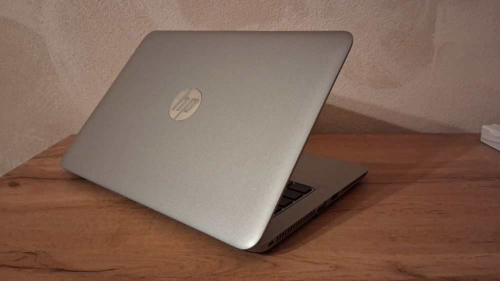 Лаптоп Hp elitebook 725 g3