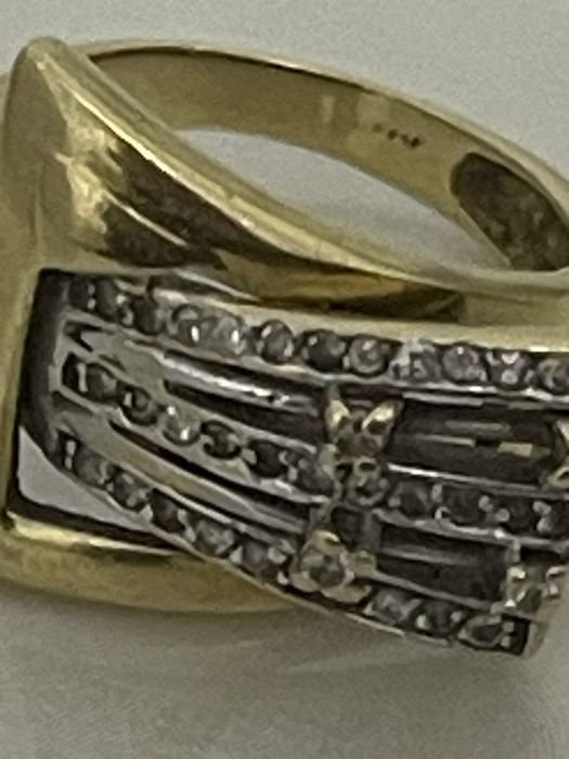 Inel aur 14k deosebit 7.65gr