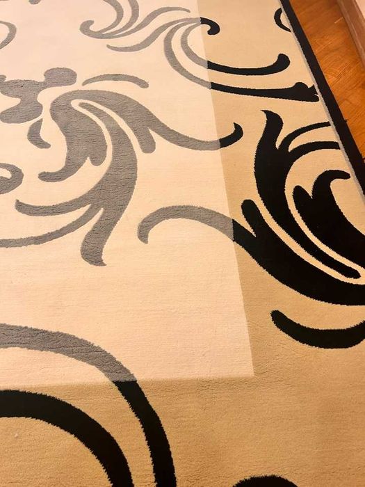 Ковер для гостиной 250*350.