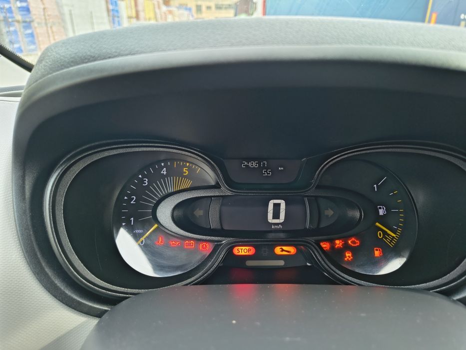 RENAULT Trafic 2017 — imagine 5