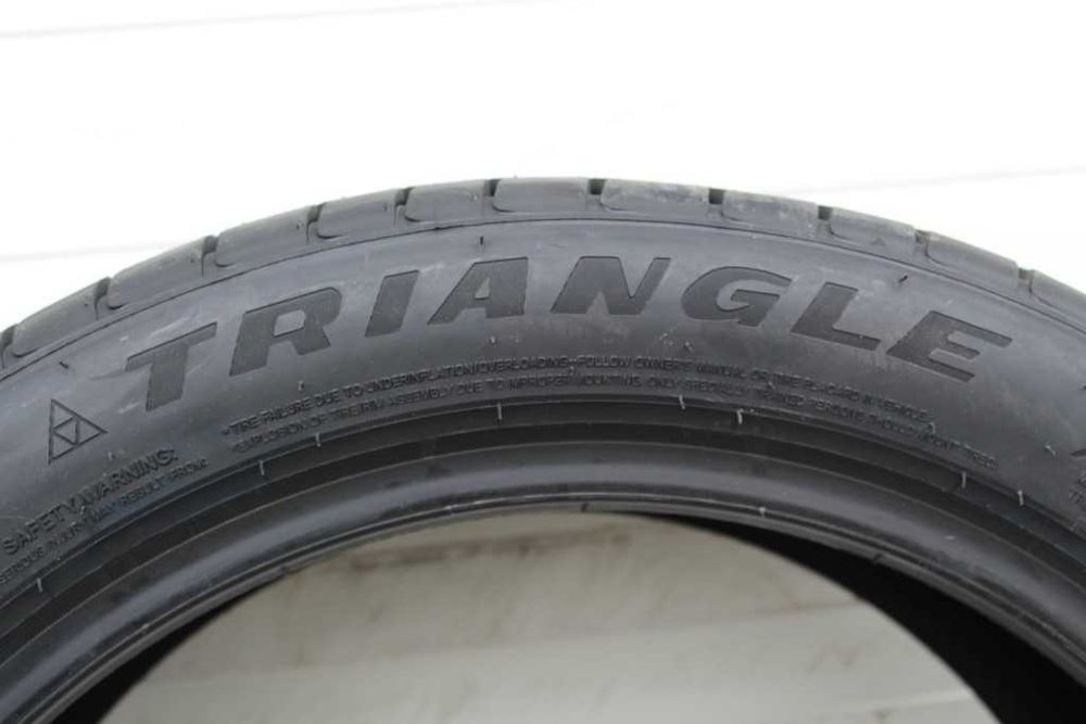 Anvelope vara noi 235/45R17, 97Y, XL, Triangle, DOT 2025