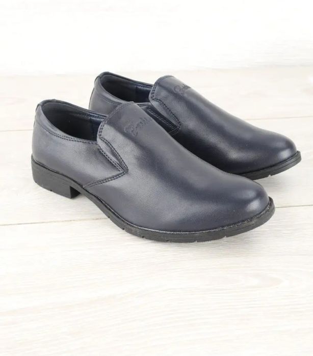 Продам новые туфли