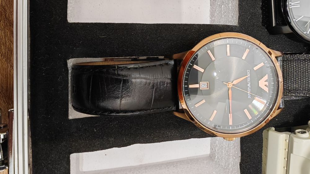 Emporio Armani Classic Black Dial Black Leather Strap Watch men