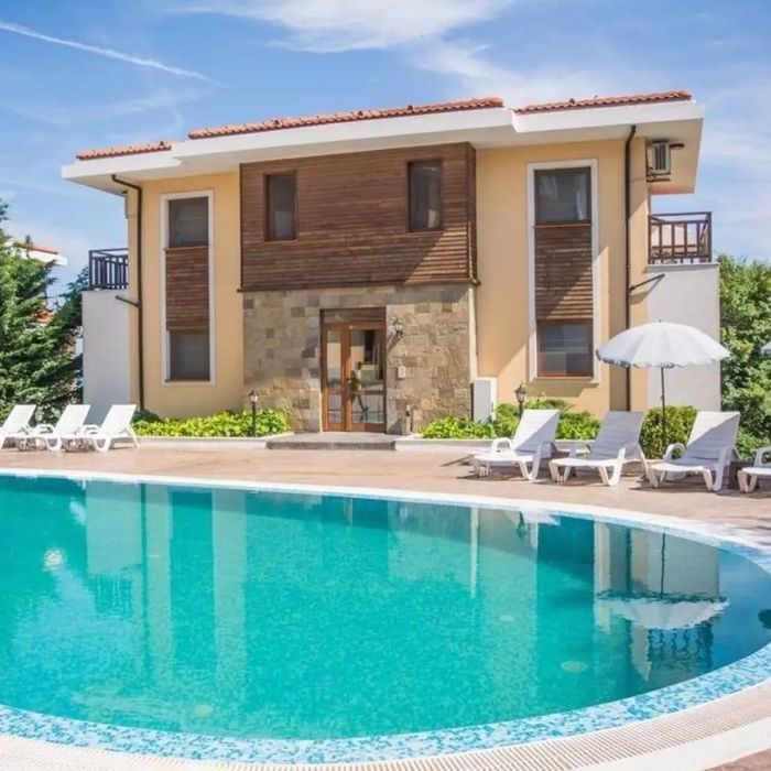 Апартамент в Созопол