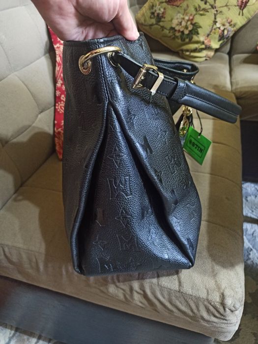 Женские кожаные  сумки