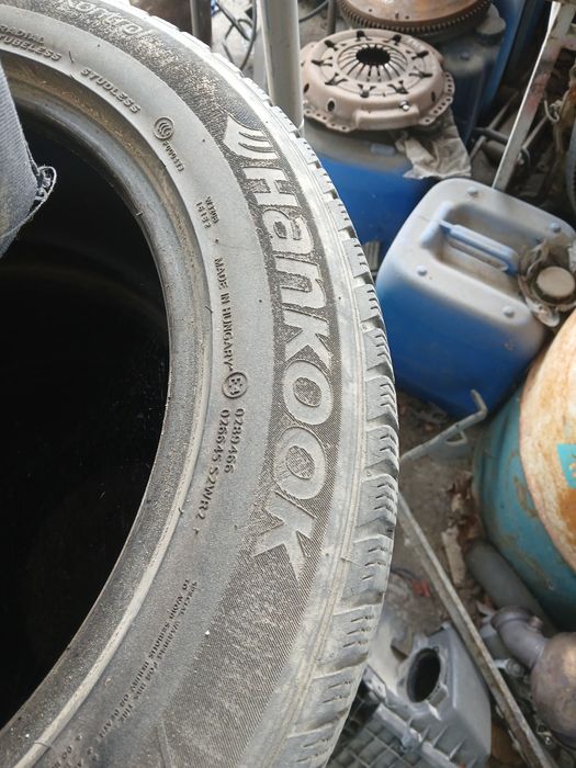 Зимни гуми 225/55/17 HANKOOK 4 броя