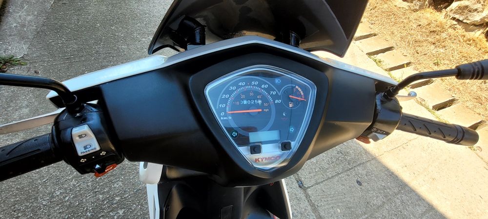 Kymco super 8 an 2010 50 cmc 2 timpi