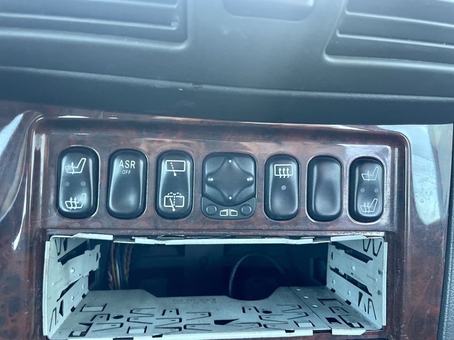 На ЧАСТИ  Mercedes Vaneo Ambiente 1.7 CDI W414 2004г OM 668 91кс