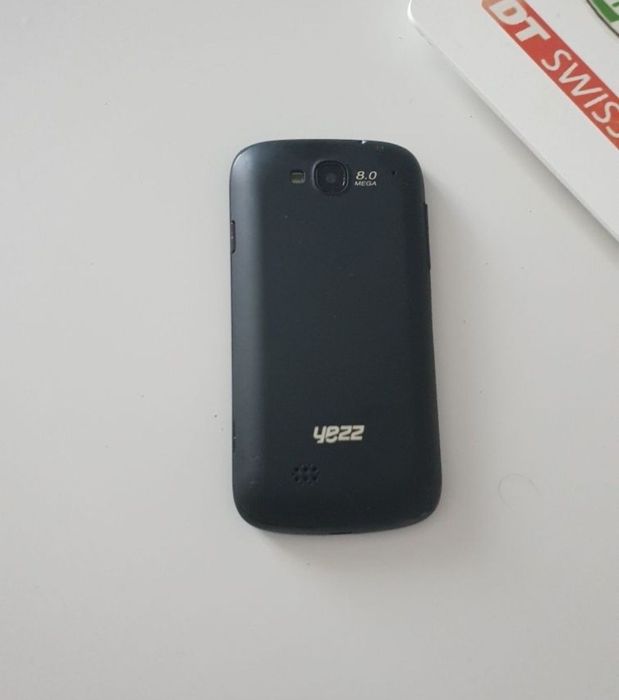 Telefon cu touchscreen