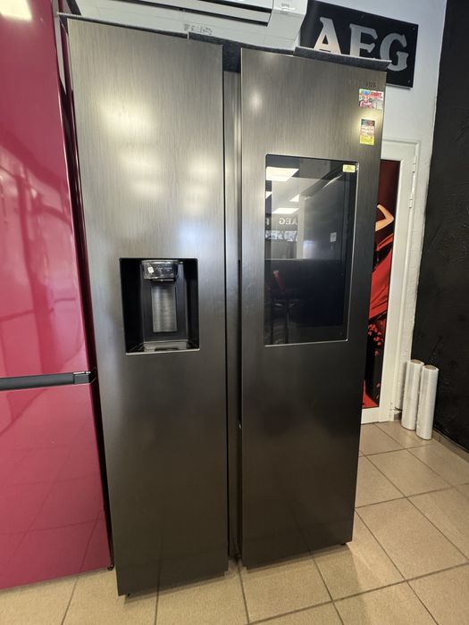 Хладилник с фризер Samsung Family Hab с две камери