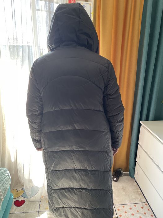 Продам пальто на синтепоне