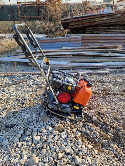 Placa compactoare Husqvarna  LF 75