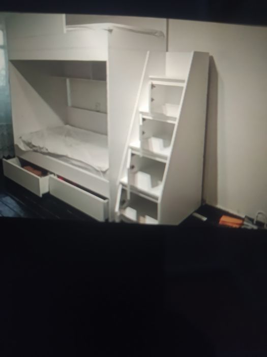 Продам двухъярусную кровать