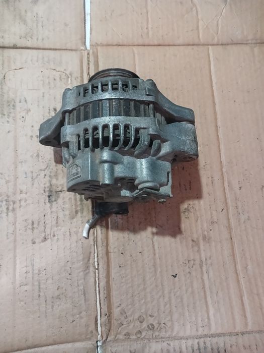 Генератор Хонда Цивик привозной