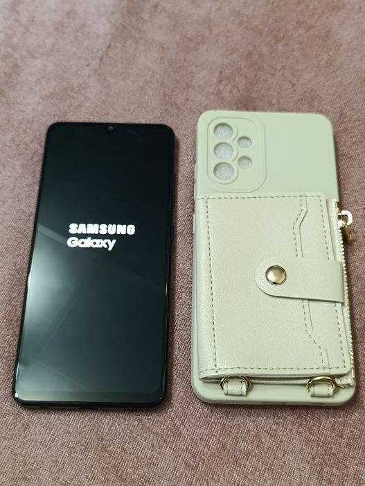 Samsung Galaxy A32  – с калъф, без зарядно