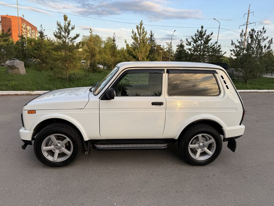Продам Ваз Niva 21214