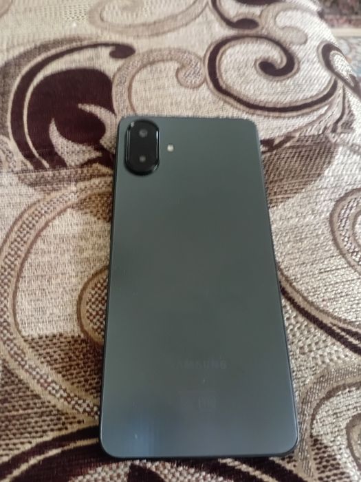 Sumsung A06 оригинальный