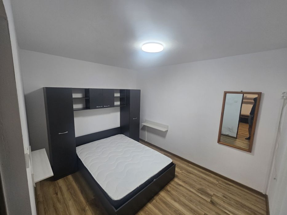 Apartament 3 camere de inchiriat