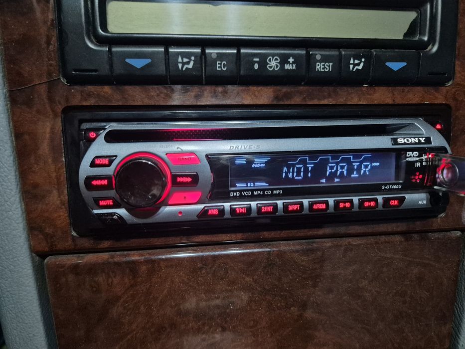 Магнитола сони продам