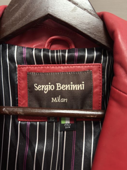 Червено италианско пслто естествена кожа