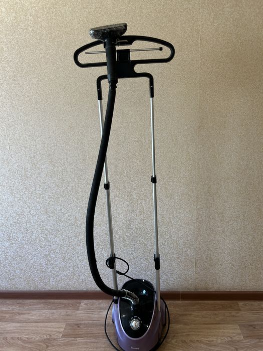 Продам  вертикальный отпариватель Elenberg