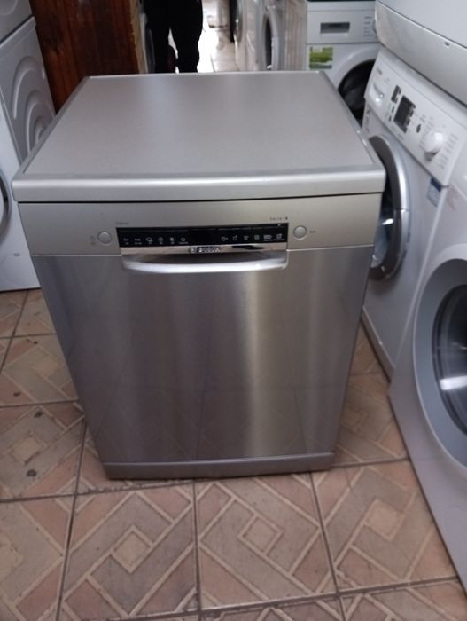 Иноксова свободно стояща съдомиялна Бош Bosch Serie 4 WI-FI  A+++ 60см 14 комплекта 2години гаранция!