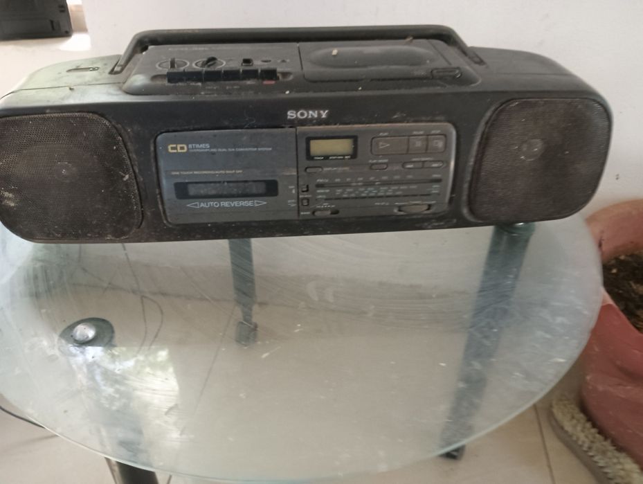 Vand casetofon radio sony