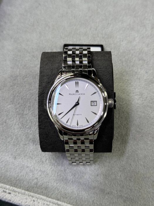 Швейцарские часы фирмы Maurice Lacroix, механика