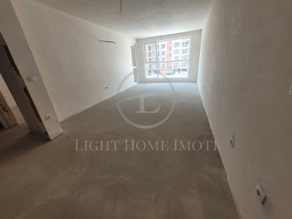 Продава се Двустаен апартамент в Пловдив, Кючук Париж - 76 кв.м за 725 €/кв.м - Снимка #1