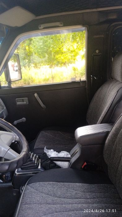 Damas avtomobil sotiladi