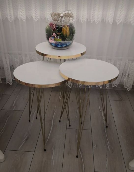 Комплект холни маси 3 броя - цвят крем / бяло