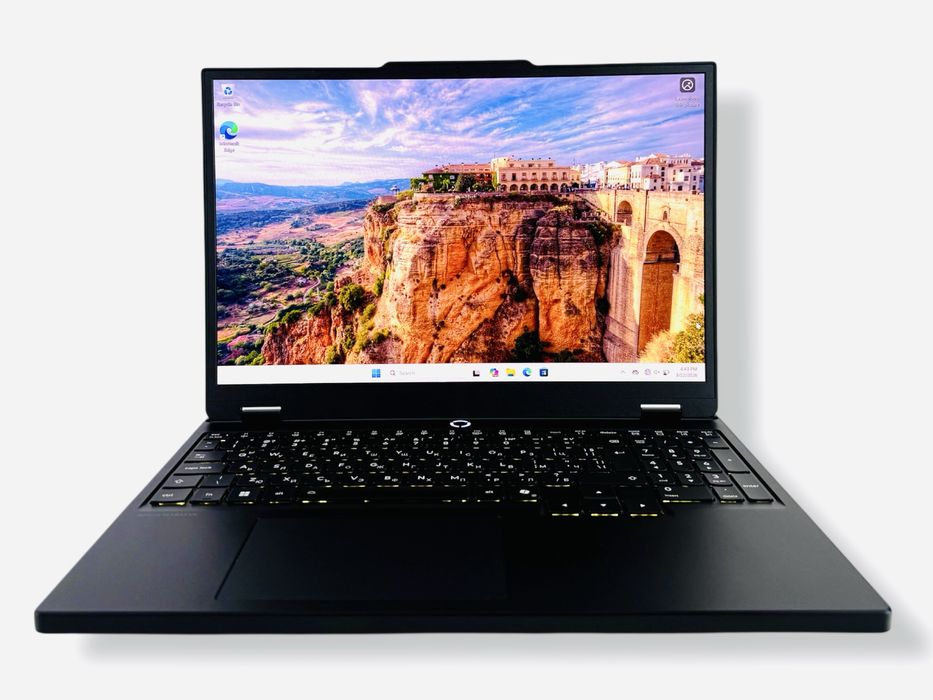 Lenovo Legion 5 15" OLED 165Hz i7-13650HX 32RAM 1TB SSD RTX 5060