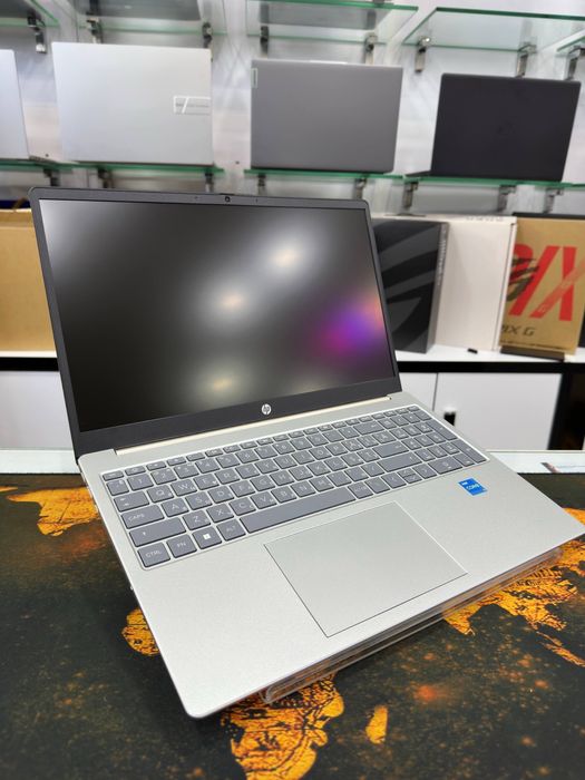 Ноутбук Noutbuk Hp Core i3 Yangi новый 1 Yil kafolat Bepul yetkazish