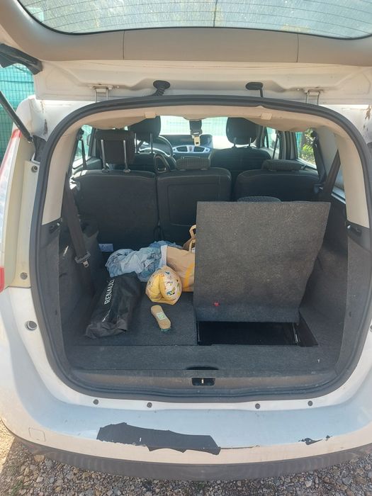 Рено Гранд Сценик 1.9 дци на части !!!