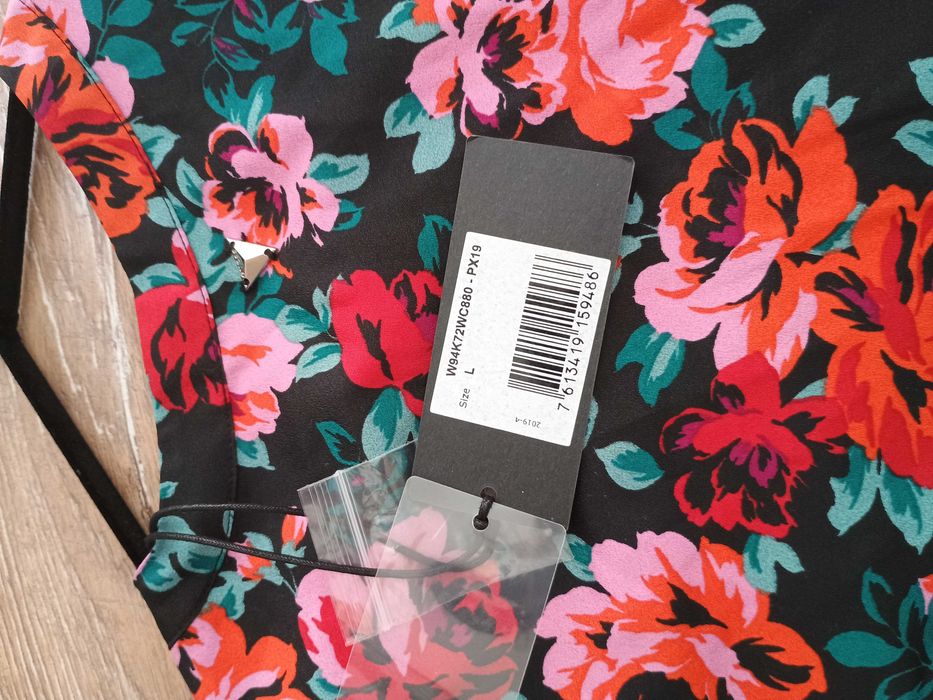 Дамска рокля Guess L р-р