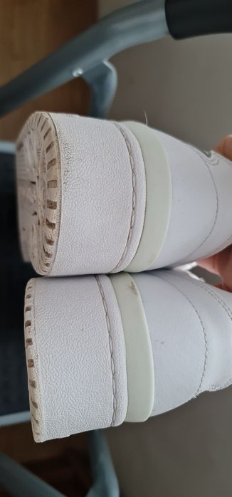 adidas forum  Бели сникърси Като нови