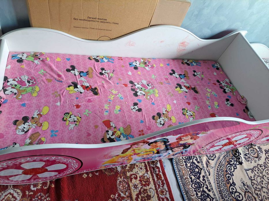 Детские кроватки