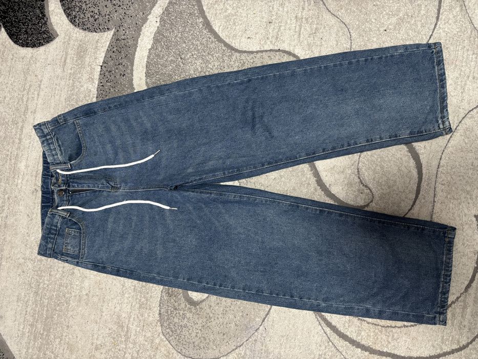 Продам джинсы женские