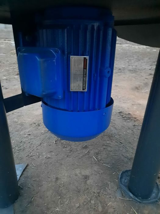 4киловаттный дробилка 3000об,380v