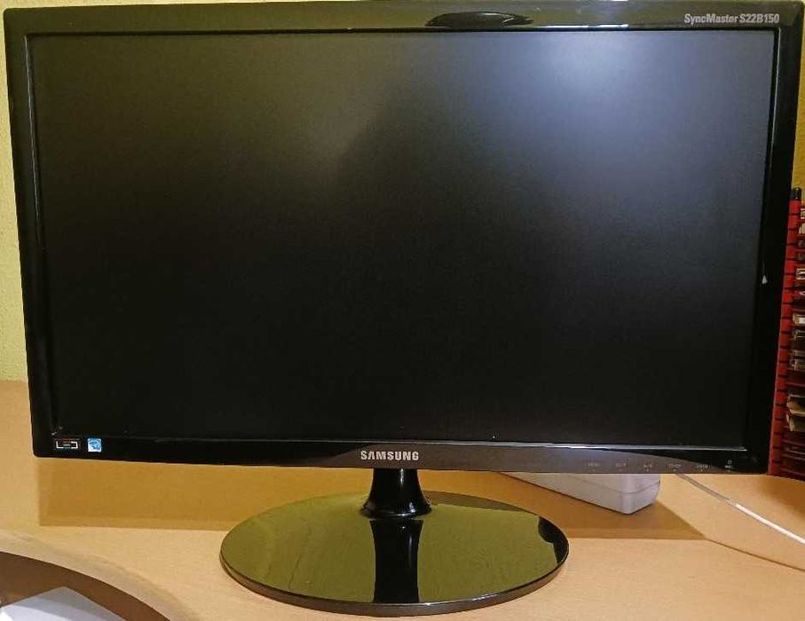 Monitoare Samsung si LG