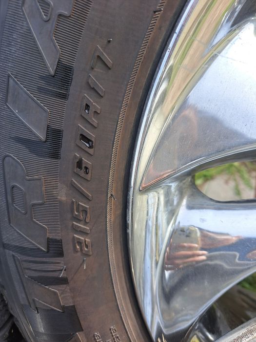 Продам Хромовый Диск R17 с резиной
