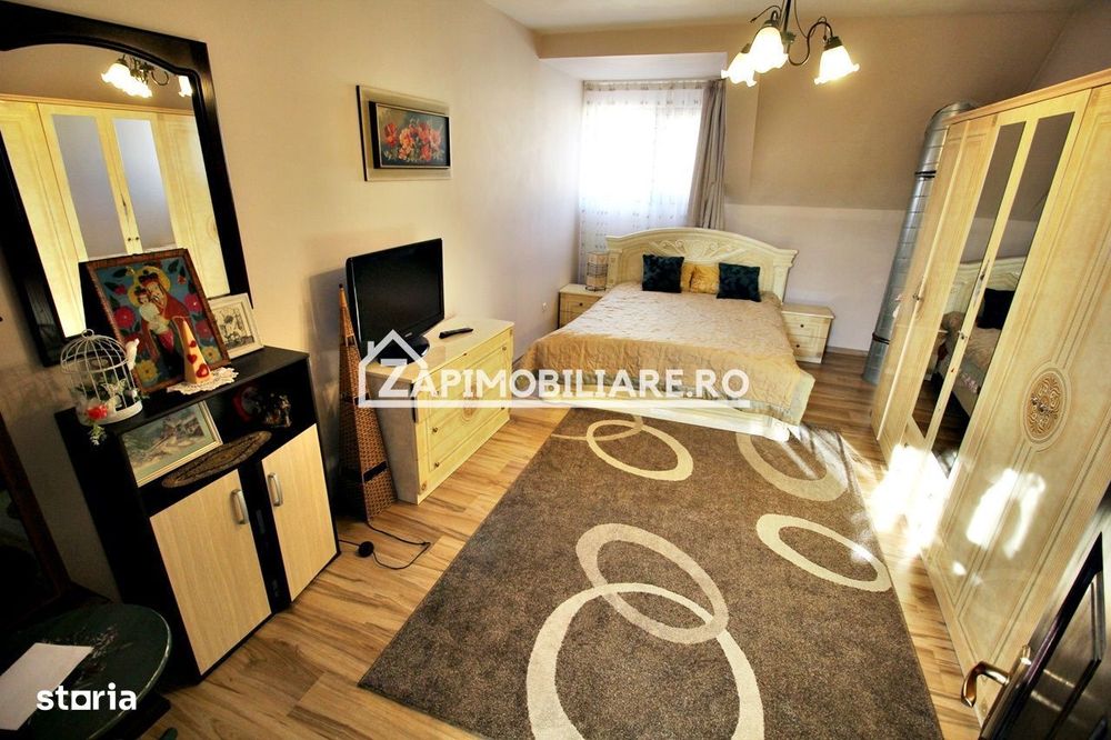 Casa 8 camere,4 bai,482mp,1.100mp teren,2 garaje,0% comision