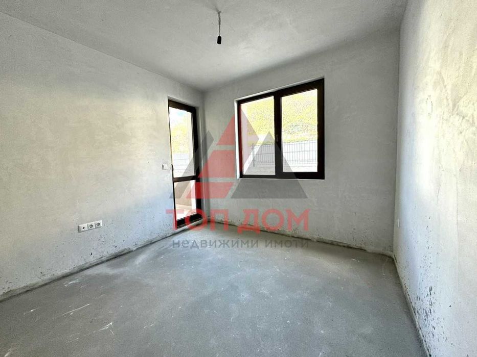 Продава се Тристаен апартамент в Варна, Виница - 127 кв.м за 1402 €/кв.м - Снимка #5
