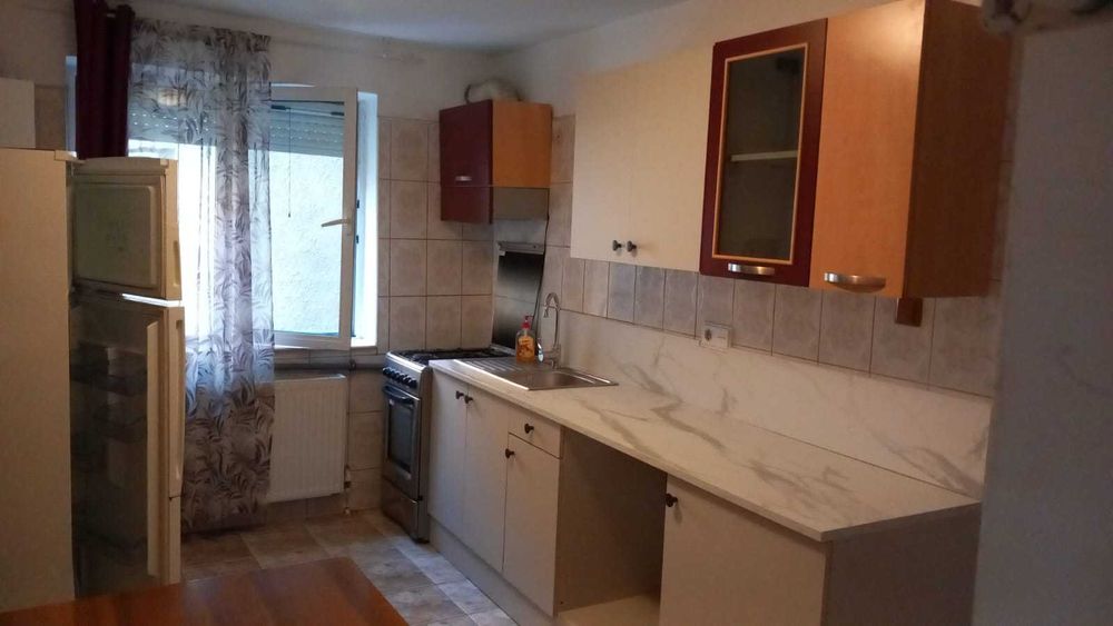 Apartament  2 camere de închiriat – Târgu Jiu, zona Piața Mică