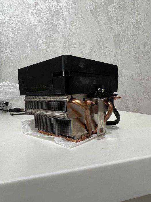 Кулер AMD башенный, 4 теплотрубки, с подсветкой