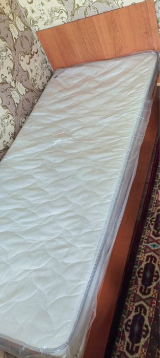 Продам кровать.