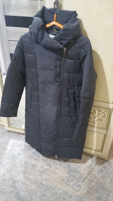 Продам куртки,пуховик