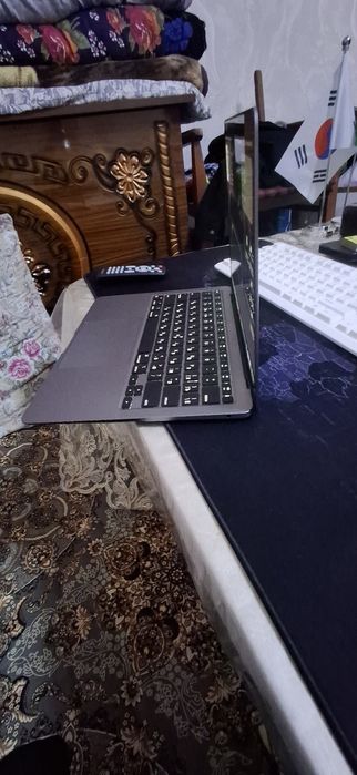 Makbook air home M1 2020