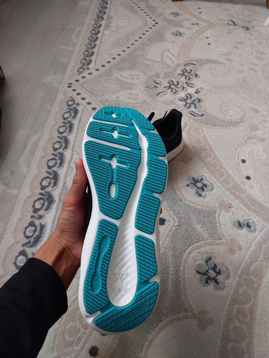 Under armour кроссы