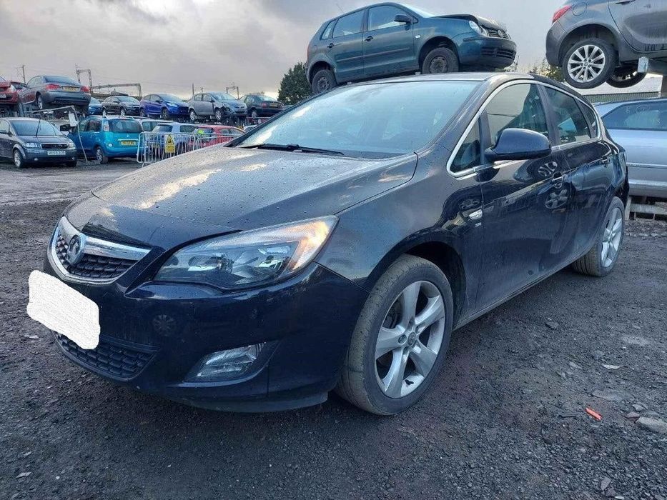 Pompa injectie Opel Astra J 2011 HATCHBACK 1.4i A14XER